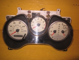 Toyota - speedo cluster - 83800 4A040